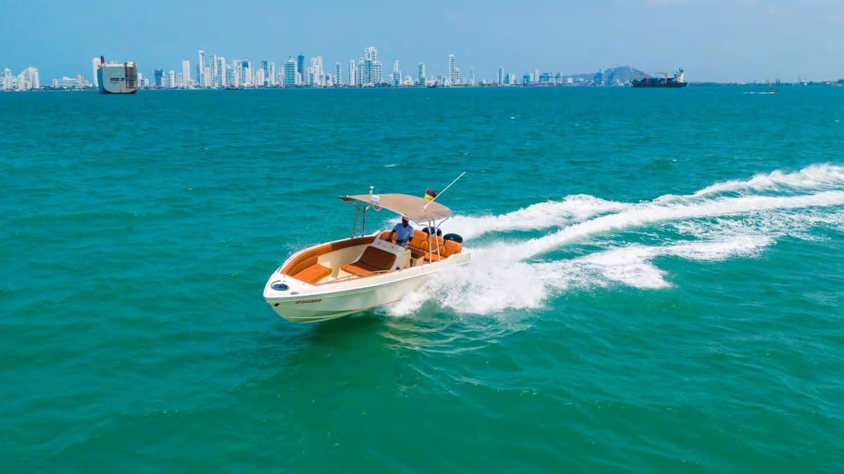 29Ft Santa Maria Del Mar Speedboat, 1