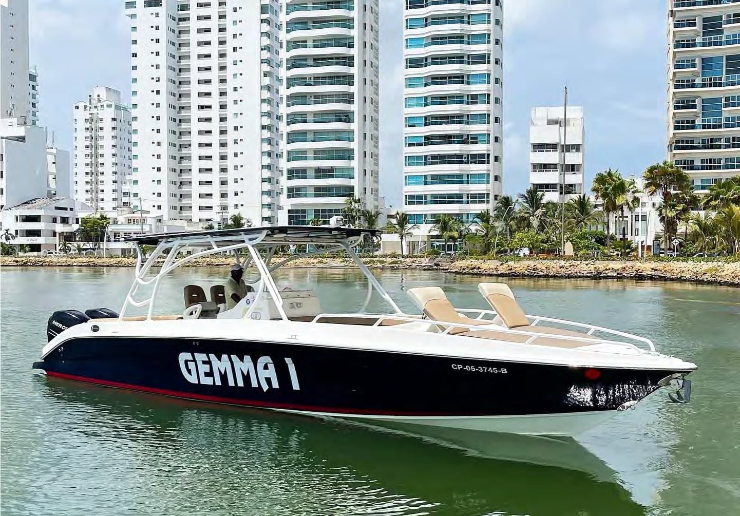 39Ft Gemma Speedboat, 1