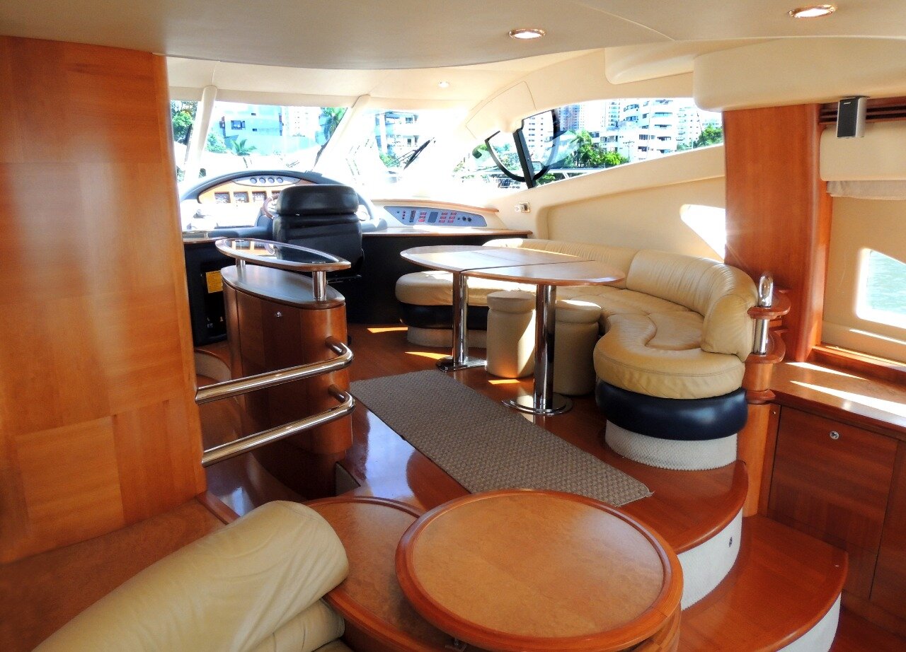 62Ft Azimut Land Yacht preview 2